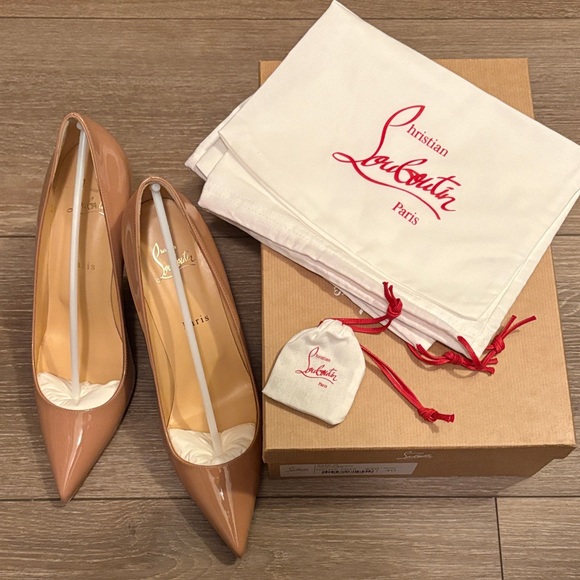 Christian Louboutin Shoes - Christian Louboutin Blush Patent Leather Pumps